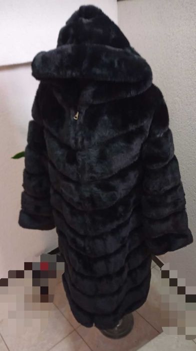 Haină blană cu glugă