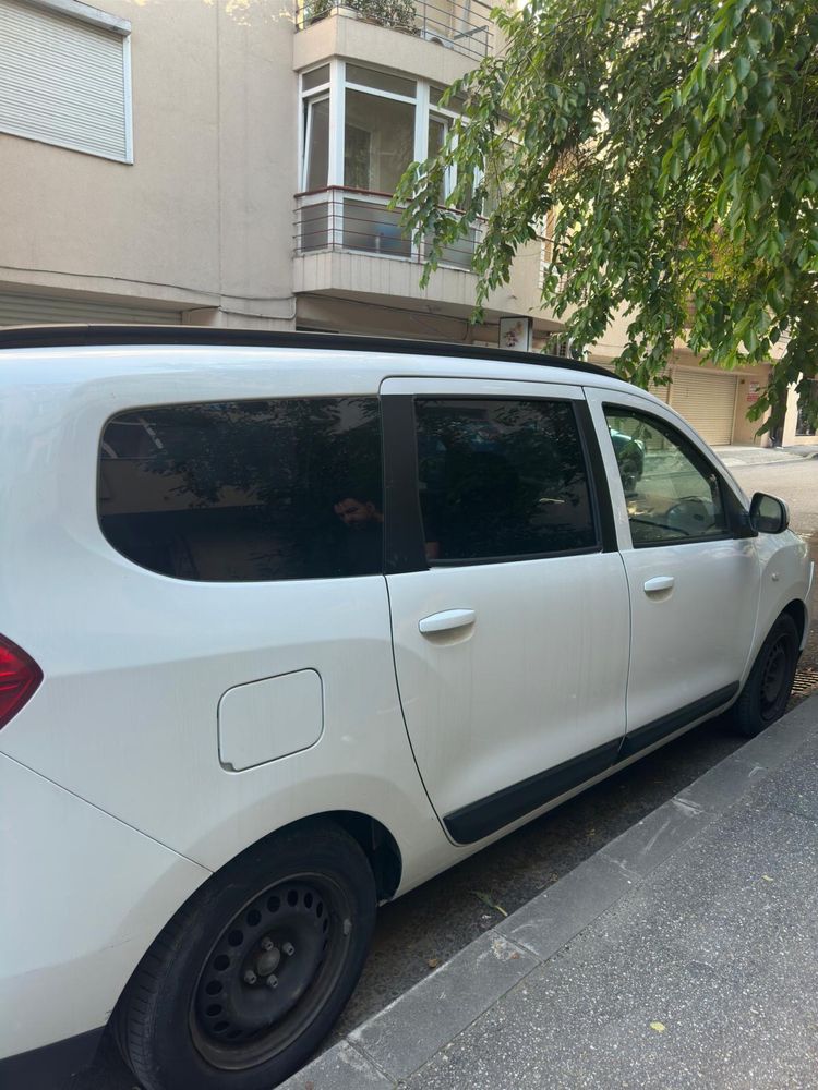 Dacia Lodgy 1.6 benzina 2014
