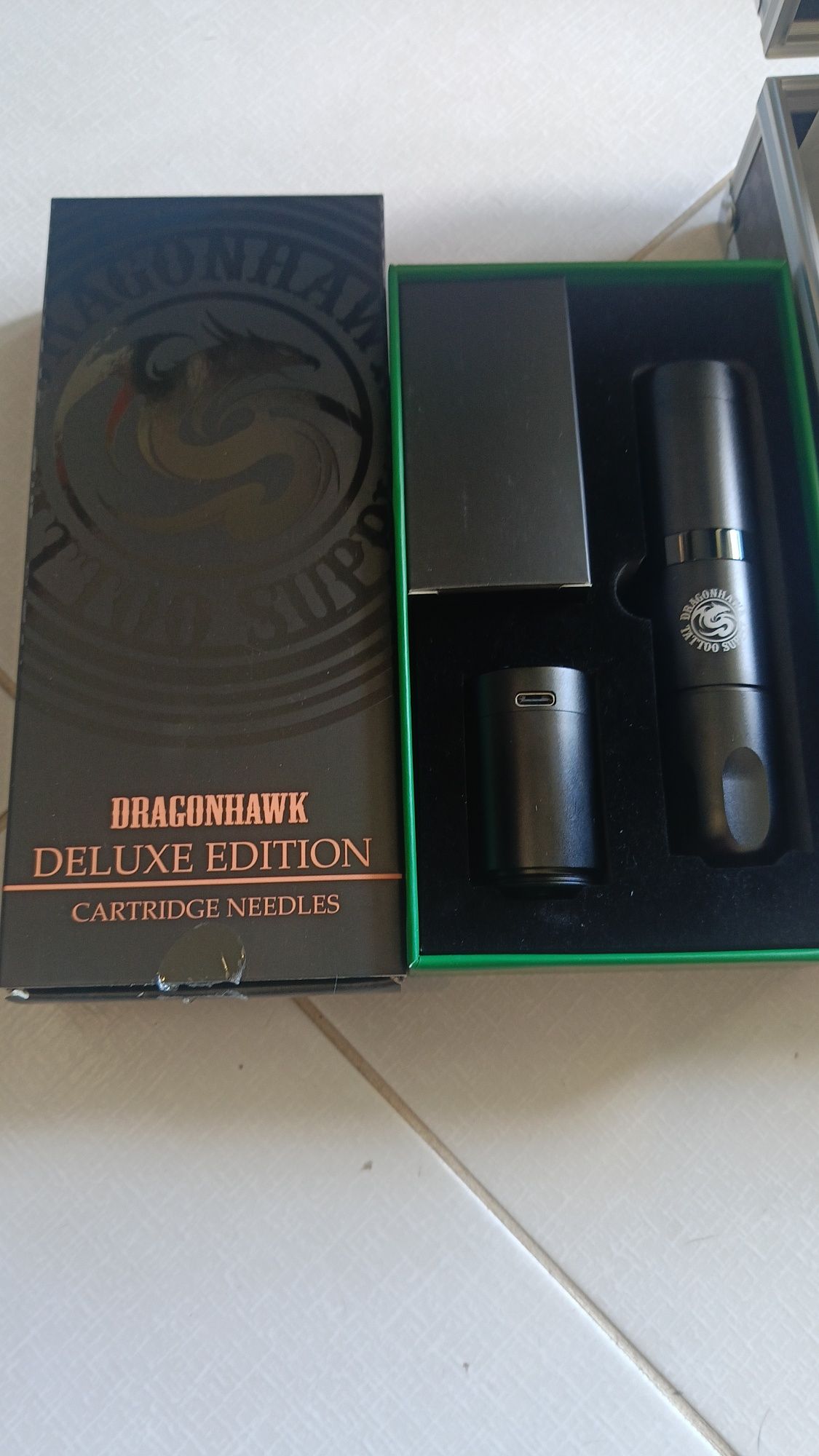 Dragon hawk машинка за татуиране