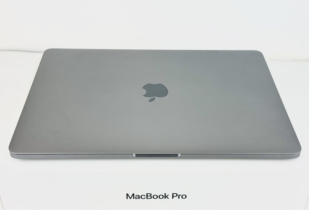 Аpple MacBook Pro 13 2018 Тоuch Bar i5 8RAM 512GB Gray Гаранция!