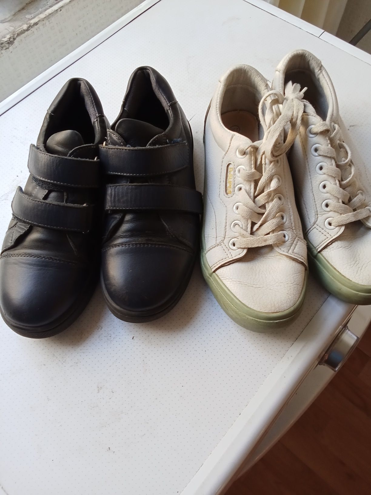 Кросы и туфли продам