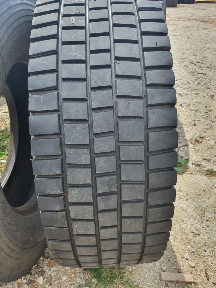 265 70 17.5  motrica Dunlop dot 2015 regrovate