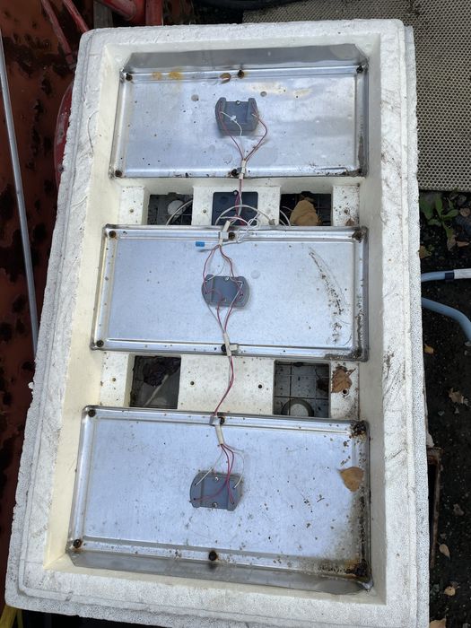 Инкубатор б/у.