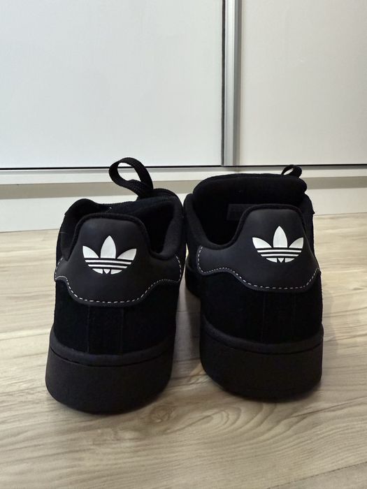 Adidas Campus 00s