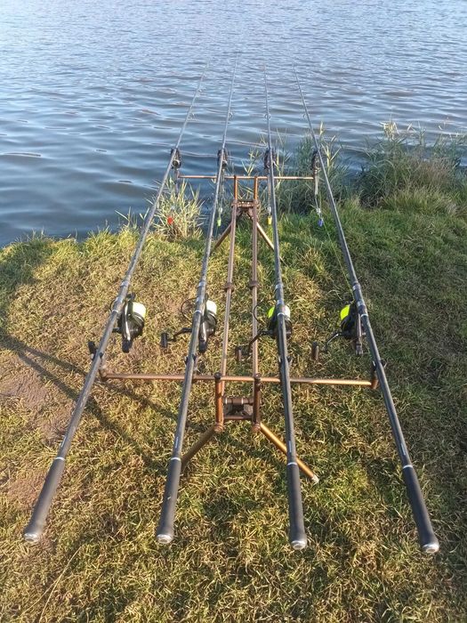 Vand 4 lansete crap Cormoran