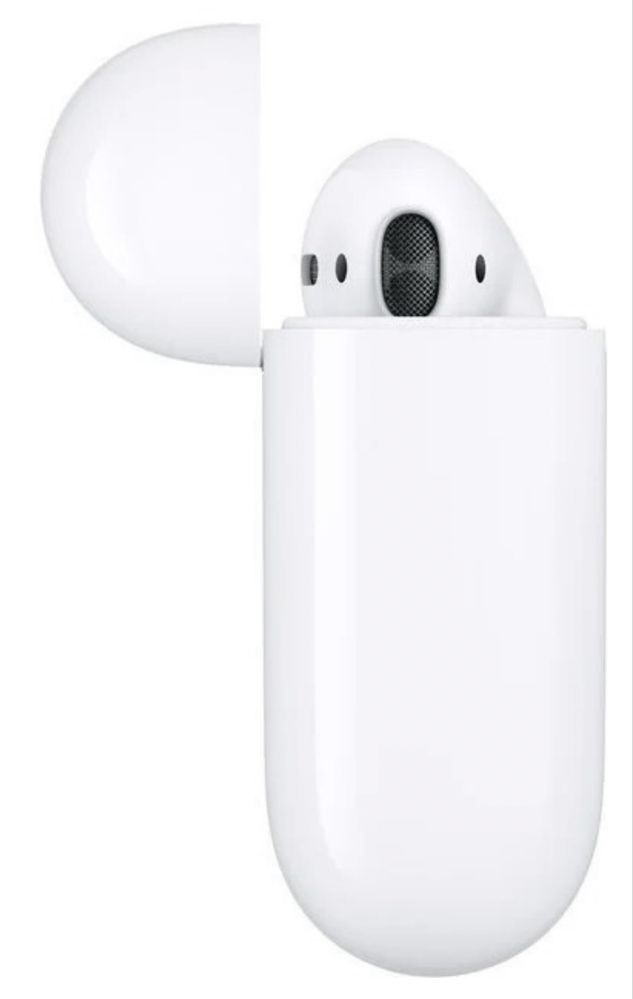 Air Pods 2 в отличном состоянни. В чехле