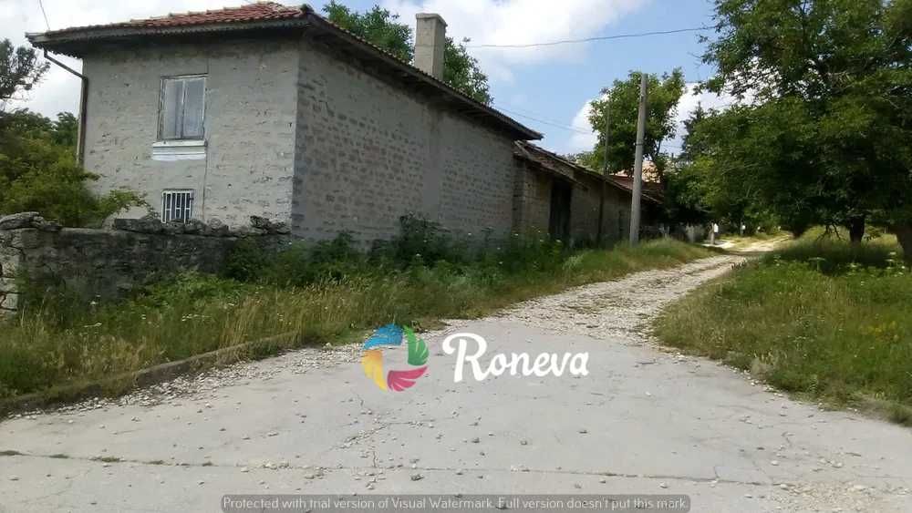 Продава се Къща в с. Николаевка, Област Варна - 78 кв.м за 654 €/кв.м - Снимка #1