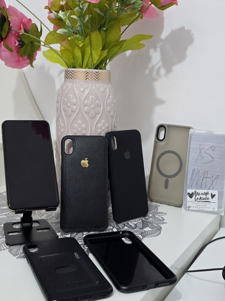 Iphone xs max 512 gb.