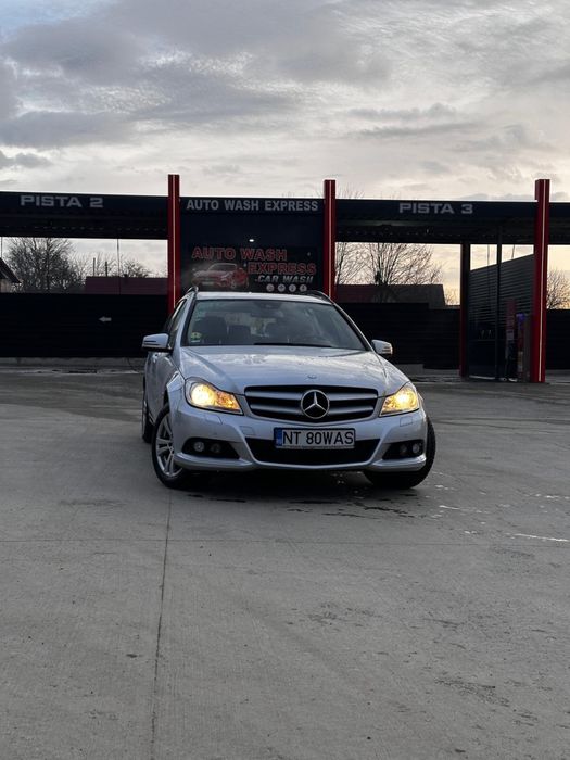 Mercedes-Benz C180 CDI W204 • 2011 • 2.2 Diesel • 120 CP • 275.000 km