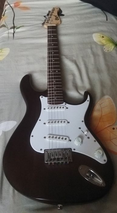 Электрогитара cort g100