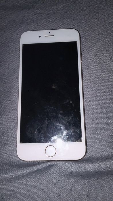 Айфон 6s телефон