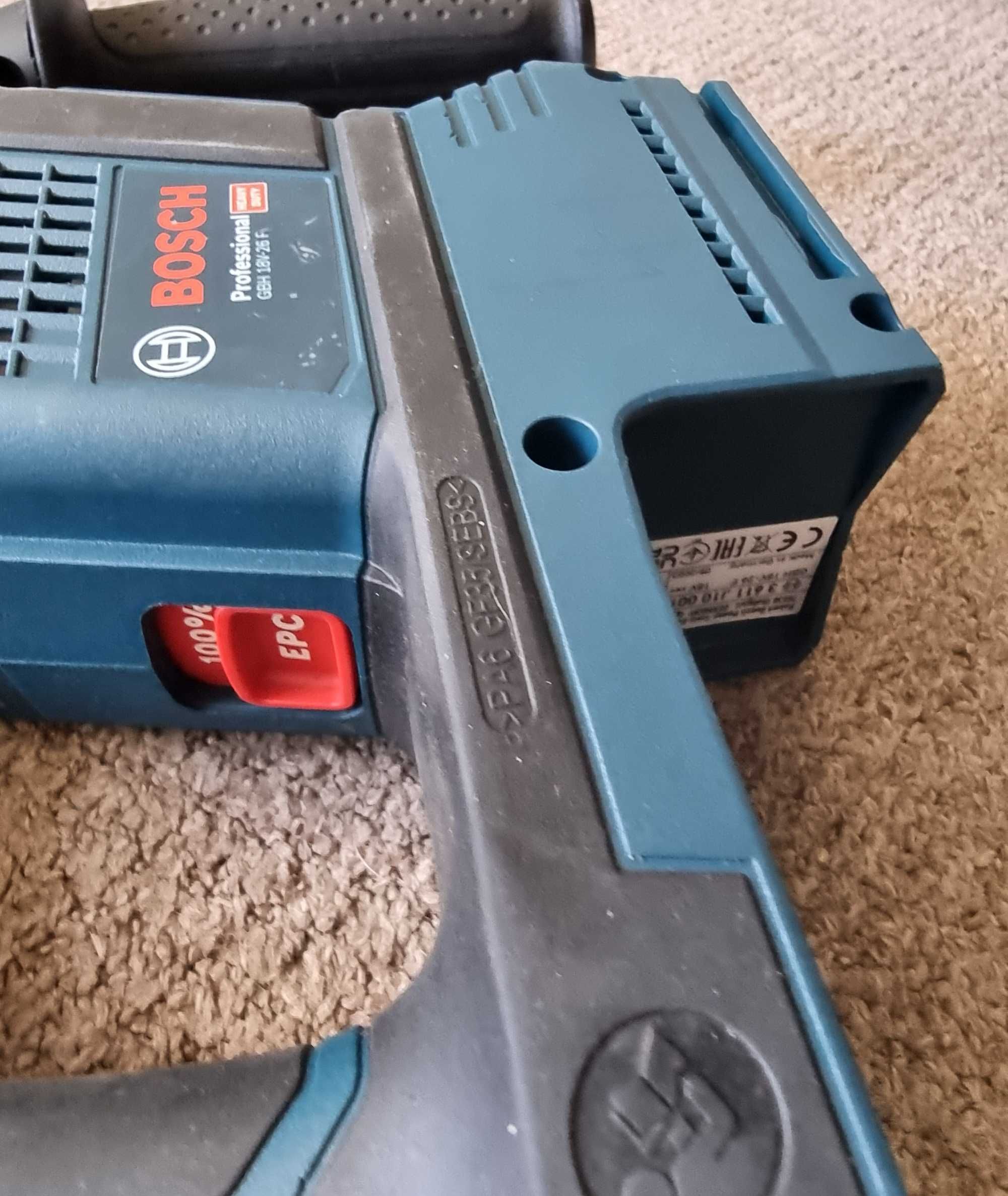 Безчетков перфоратор Bosch GBH 18V 26 F