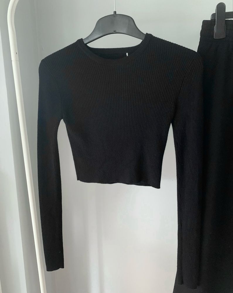 Сет ZARA : Клин Xs и топ Xs / S