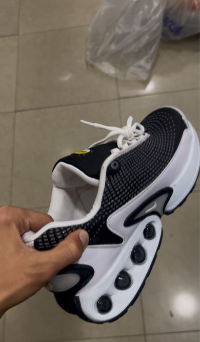Обувки Nike Air Max Dn (3 модела)