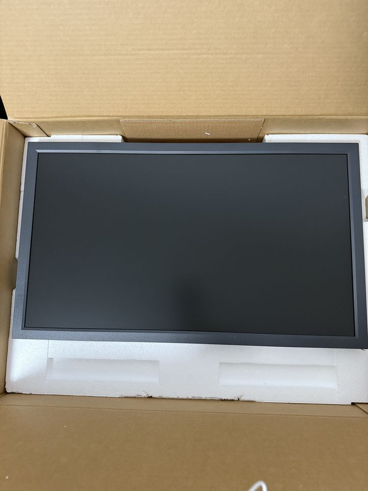 Чисто нов! С гаранция! BenQ XL2411K