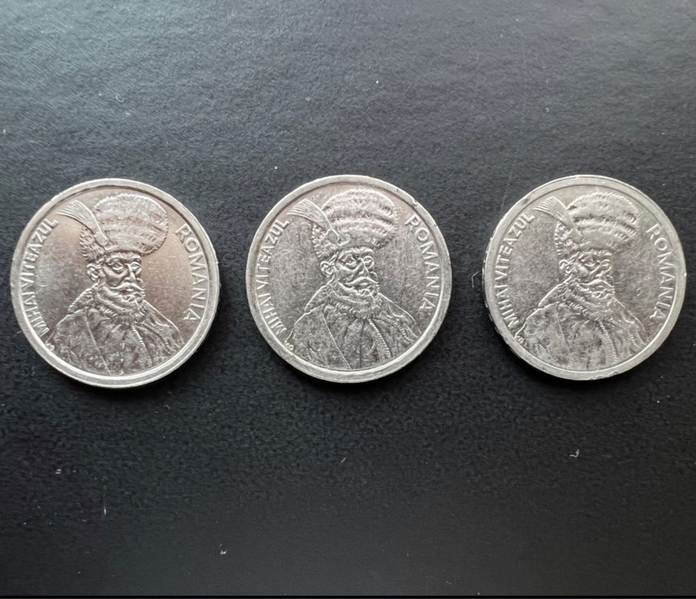Vând 4 monede de colecție 100 lei / 1992/1993/1994 + 500 lei/1999