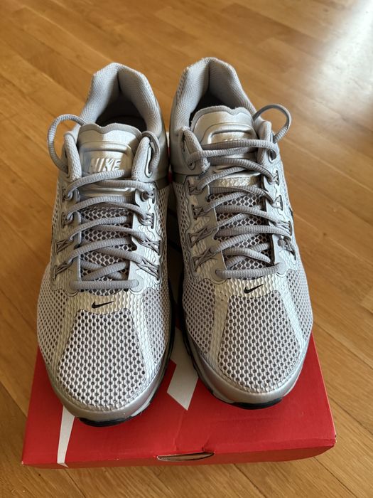 Nike AIR MAX 2013 44/28см