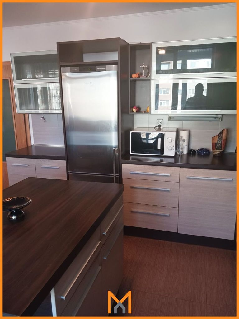 Продава се Тристаен апартамент в Севлиево - 116 кв.м за 998 €/кв.м - Снимка #14