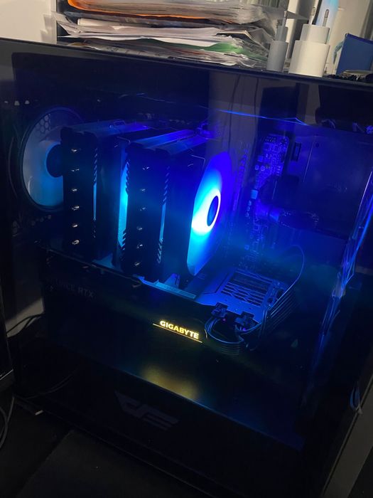 Vand pc gaming Ryzen 7 5800x cu RTX 3060ti 8gb