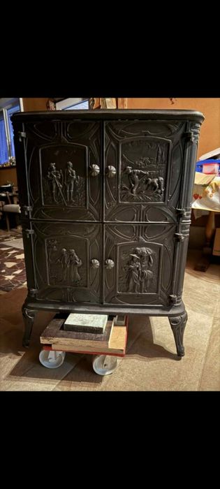 Soba din fonta adusa din Germania