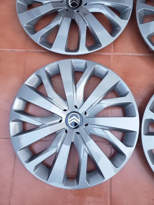 Capace roti r16 citroen originale