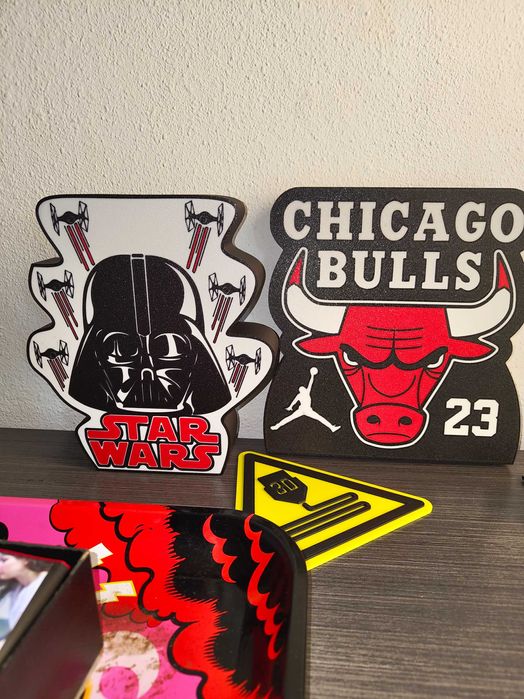 Lampă decorativă Star Wars – model Darth Vader, iluminare LED