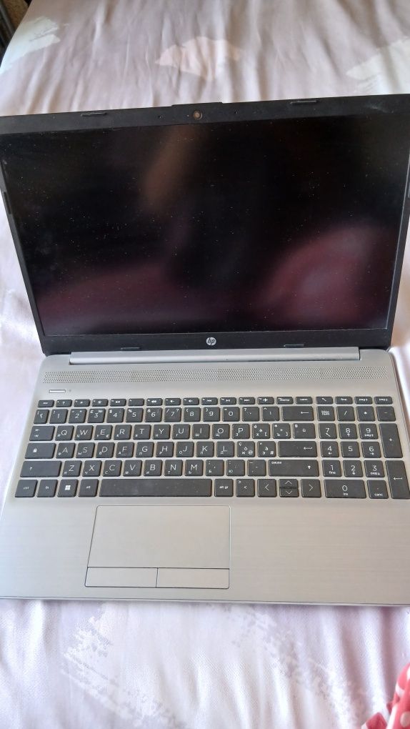 HP 250 g8 notebook pc