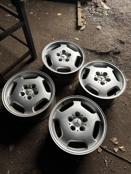 Продам диск мерс 124. Р16
