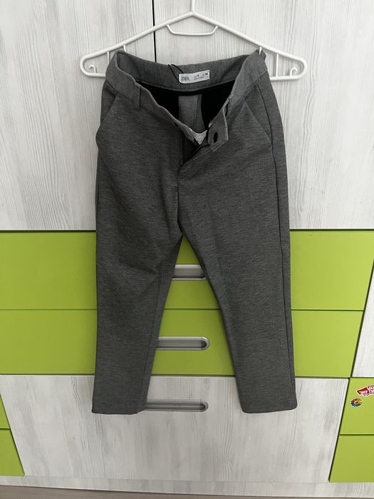 Цял детски костюм ZARA