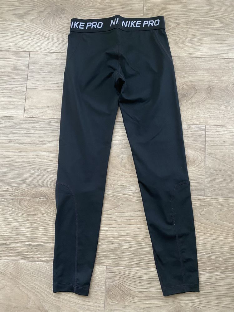 Клинове къси и дълги Nike, H&M и Mayoral 128 и 134 см