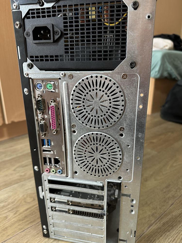 Гейминг компютър с I7-4790 GTX 1060 6GB и 16GB Ram