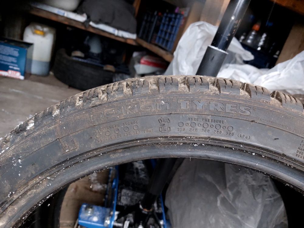 Nokian Nordman 8 225/40 R18 92T