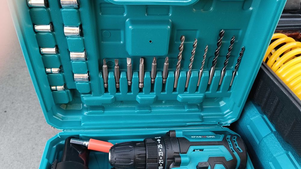 Акумулаторен Винтоверт 24V 6Ah 2 Батерии