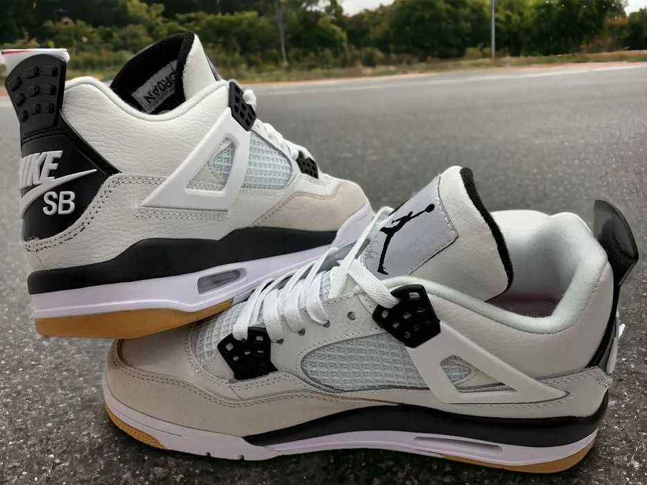 Adidasi Nike Jordan 4 Black White SB Dunk