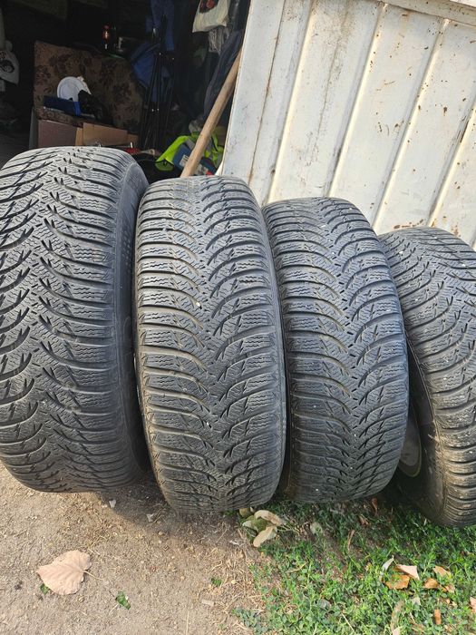 Лети  джанти  5х112  15  със  зимни  гуми  195/65/15  KUMHO