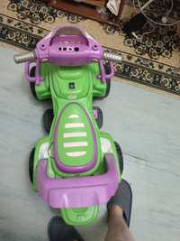 Детская машина на аккумуляторе
