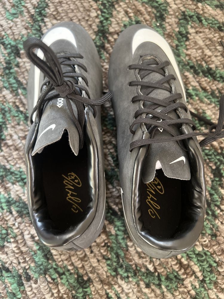 Nike mercurial 100 % original