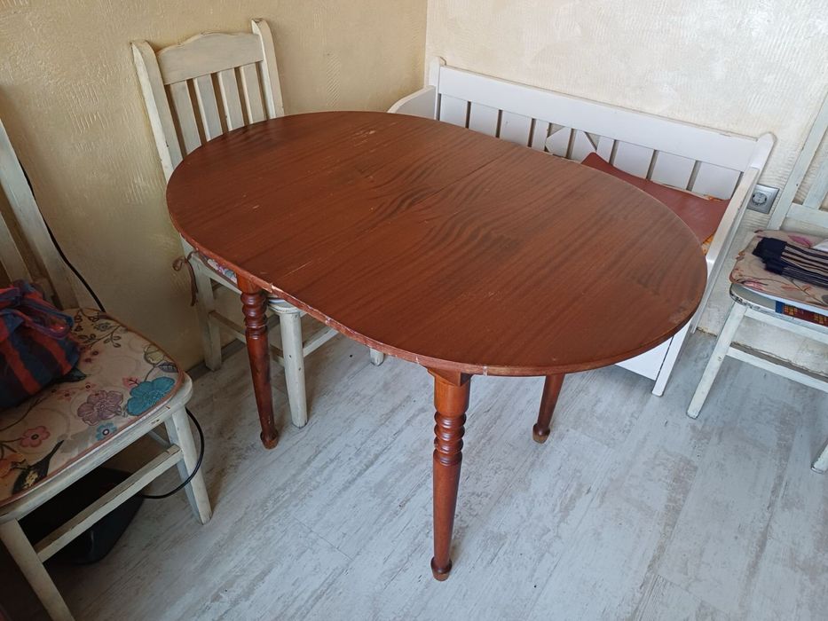 Маса кухненка елипса