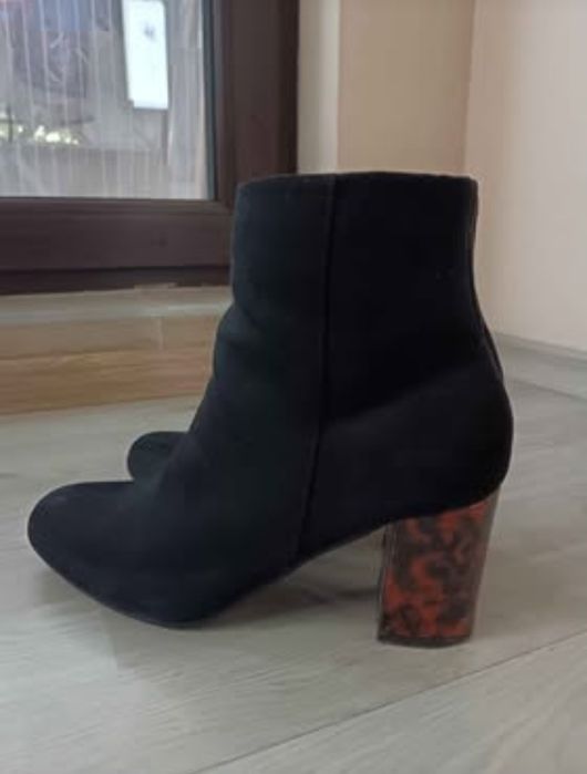 Дамски боти ASOS и боти на ток