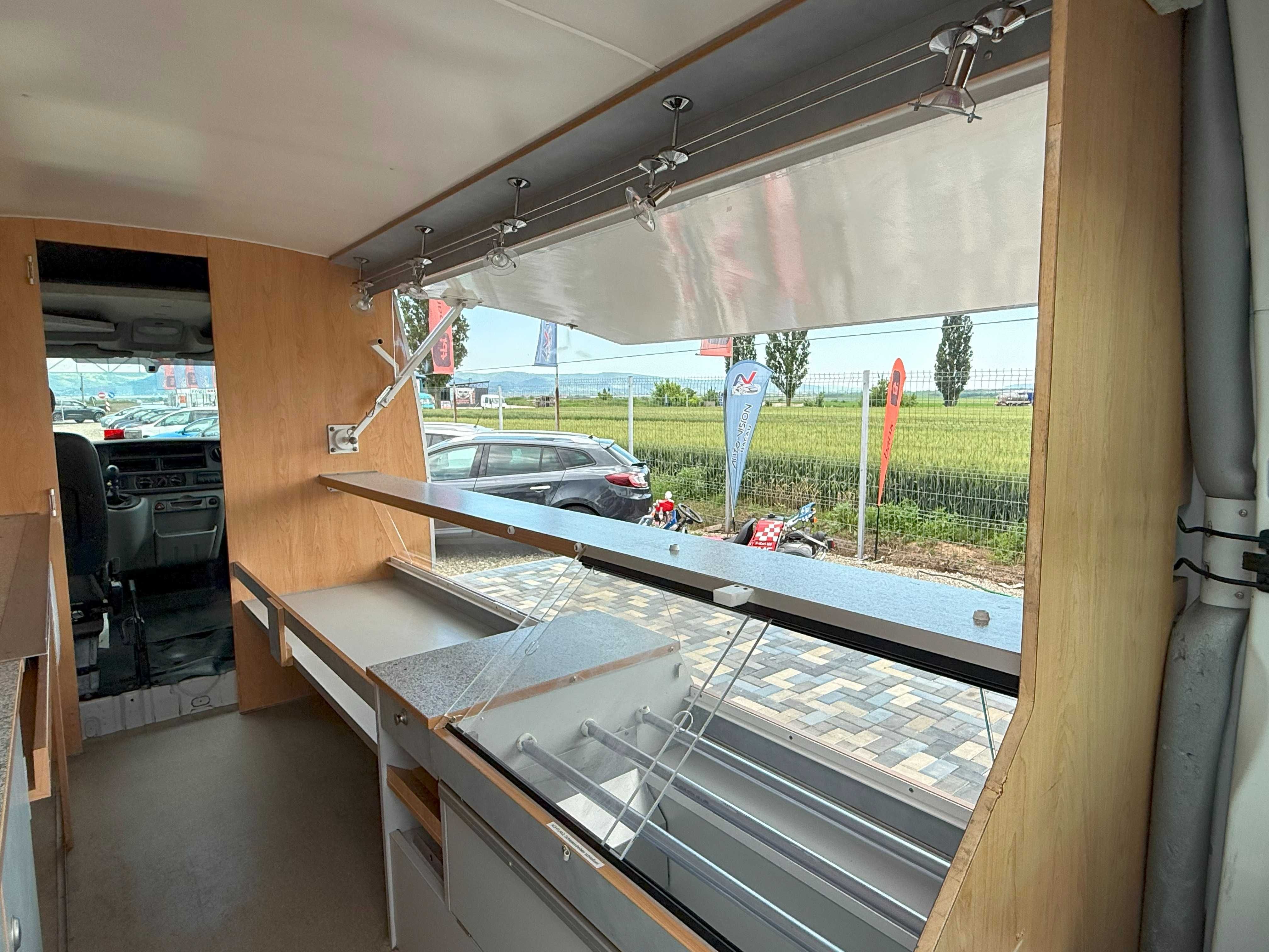*REZERVAT*Autorulota Renault Master FAST FOOD TRUCK 2.5Diesel 2010 TOP