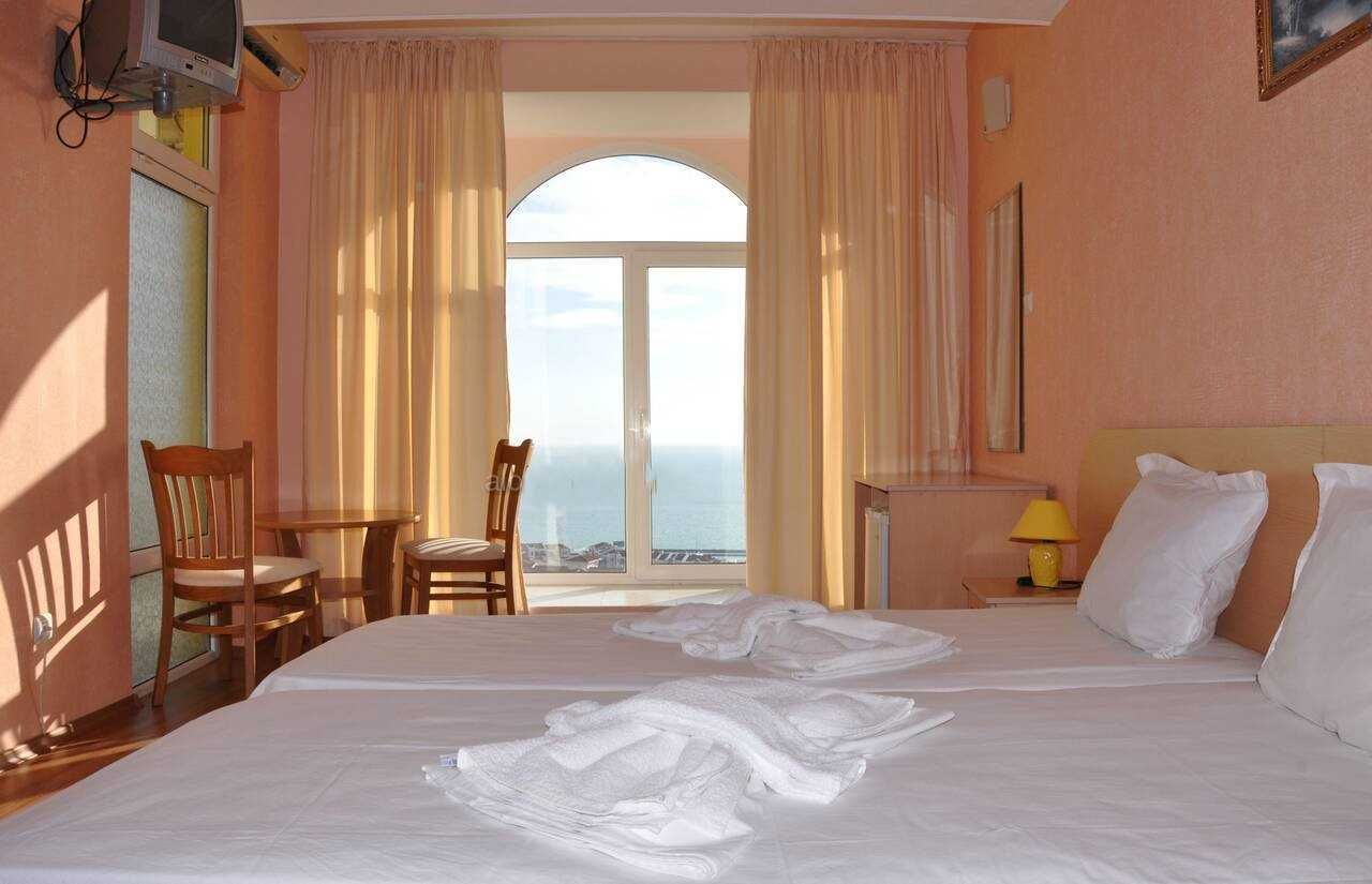 Продава се Двустаен апартамент в Свети Влас - 57 кв.м за 1193 €/кв.м - Снимка #2