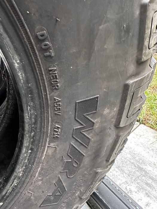 Anvelope de iarna good year 235/85/16 AT