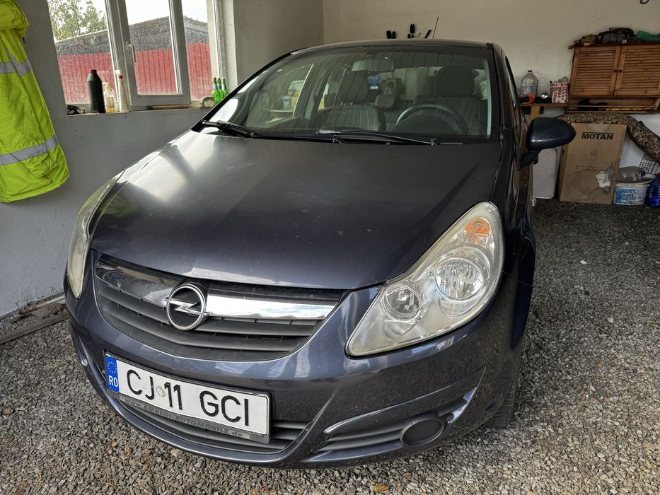 Opel corsa hatchback 2008