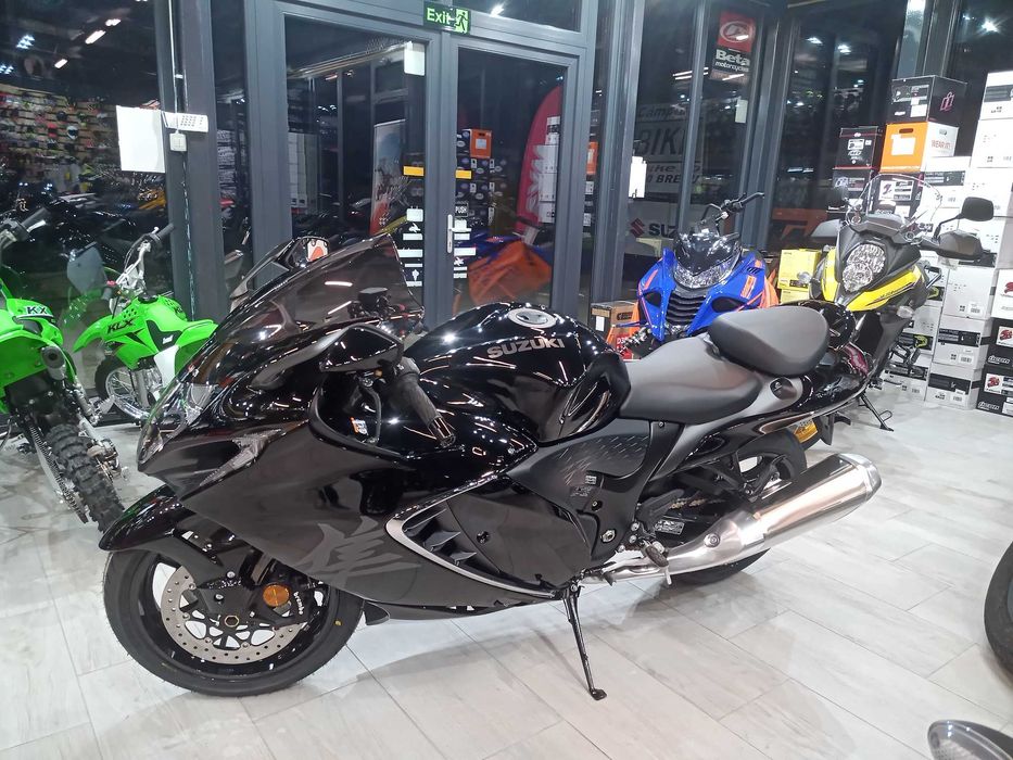 Suzuki Hayabusa my2025 - nou 0 km - livrare prin EST BIKE Campina