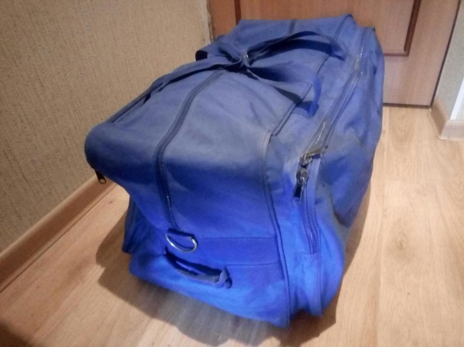 Спортивная сумка.