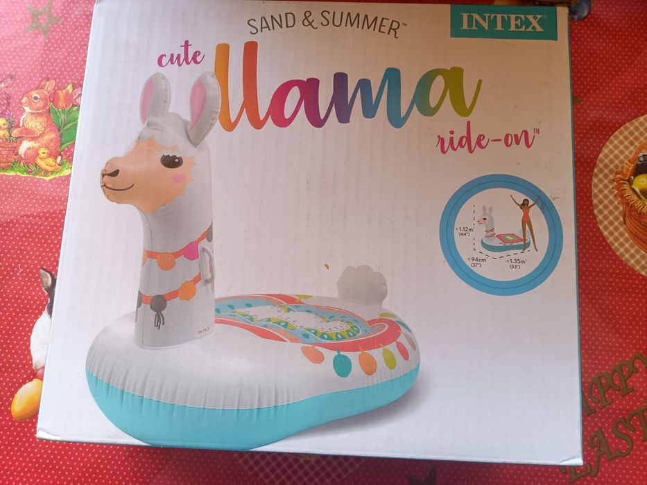 Intex: Saltea gonflabilă Ride-On Lama uriașă - 135 x 94 x 112 cm