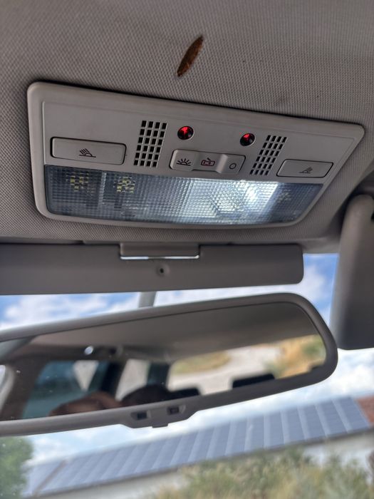 плафон с амбиентно осветление vw passat b5.5/golf4/bora…