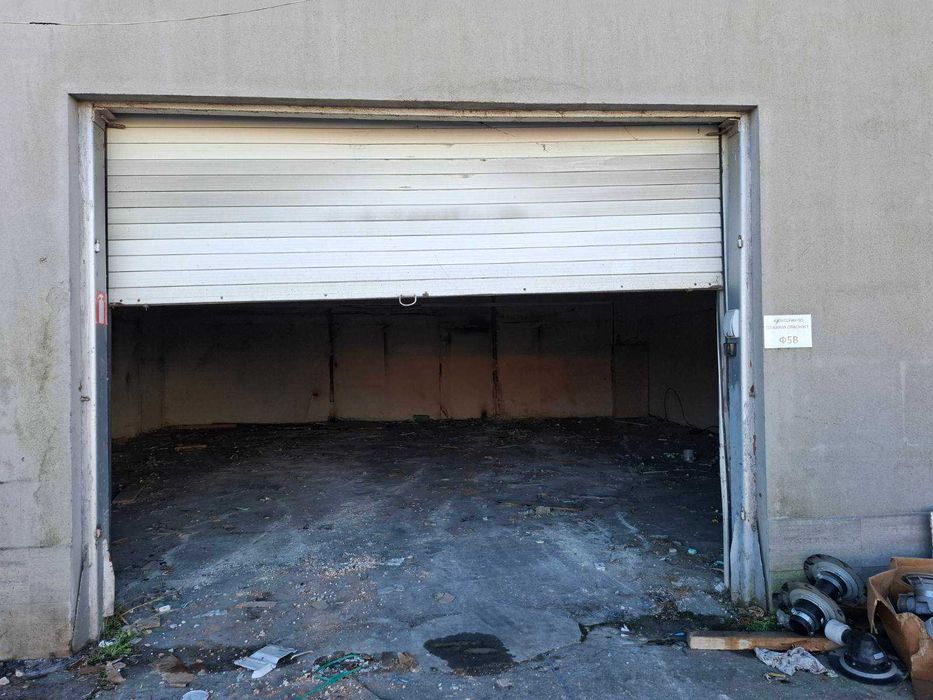 ГАРАЖНИ ВРАТИ 315/300 см,385/305 см, 335/302 см. светъл отвор