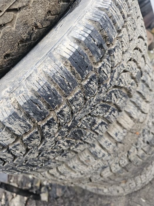 Set 4 roti iarna Vw polo 185/60 R14