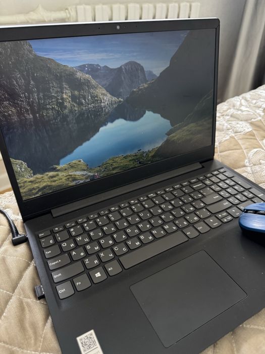 Продам ноутбук lenovo